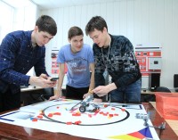 Финалисты Science Game в Томске запрограммируют роборуку