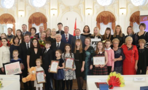 В Петербурге наградили победителей конкурса «Наш любимый врач»