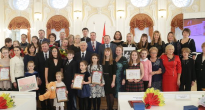 В Петербурге наградили победителей конкурса «Наш любимый врач»