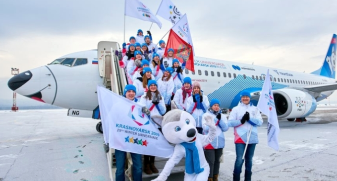 Самолет с символикой Зимней универсиады-2019 приземлился в Красноярске
