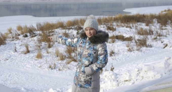 Дети-герои. В Иркутске девочка спасла подругу из реки.