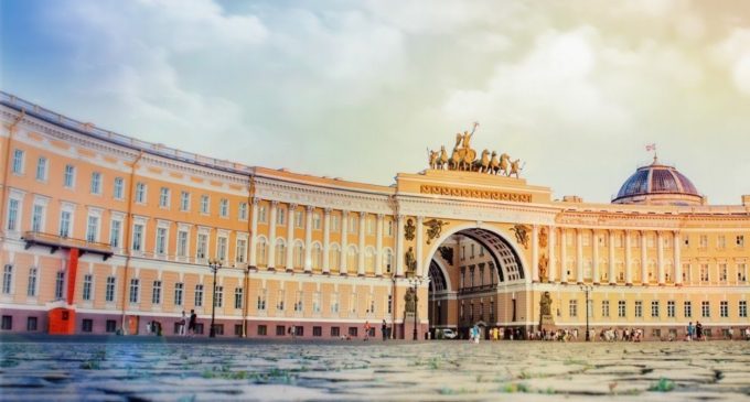 В Петербурге появилась Служба помощи туристам на сегвеях