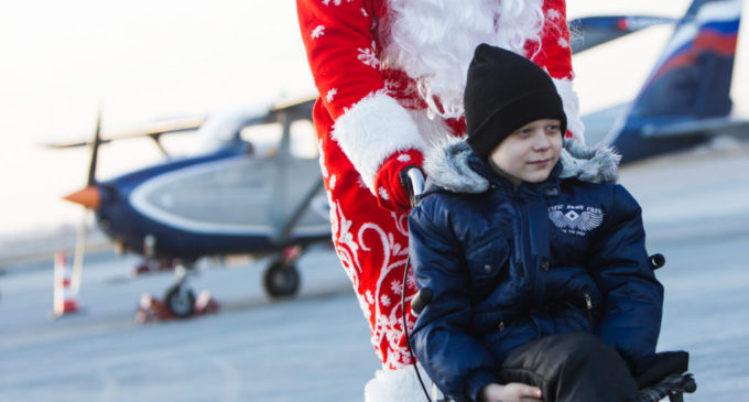 Калининградские летчики исполнили мечты тяжелобольных детей