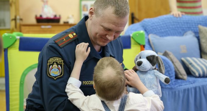 «Добрые дела чутких сердец»: МЧС России идет в детские массы…