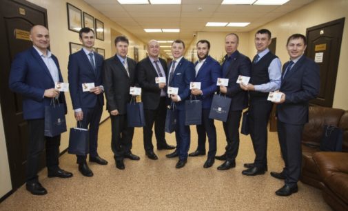 Спортсмены Сургутского ЗСК получили золотые значки ГТО