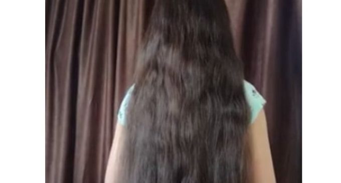 На Камчатке 13-летняя школьница пожертвовала волосы на парики для больных детей