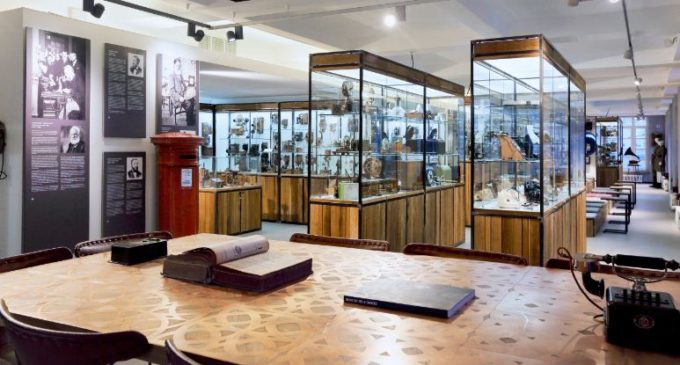 В центре Москвы открылся Музей истории телефона