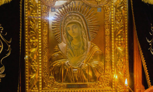 Чудотворная икона «Умиление» пробудет во Владимирском соборе до середины июня