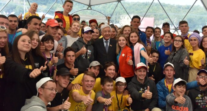 3500 школьников и студентов  России и стран ближнего и дальнего зарубежья приняли участие в Selet Biler Forum