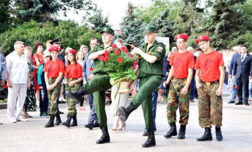 В Ульяновске состоялся митинг, посвящённый 76-й годовщине победы советских войск в Курской битве