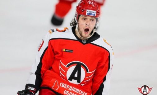 Хоккей: «Автомобилист» обыграл чемпиона КХЛ