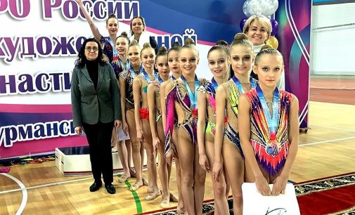 Калининградская сборная выиграла первенство округа по художественной гимнастике