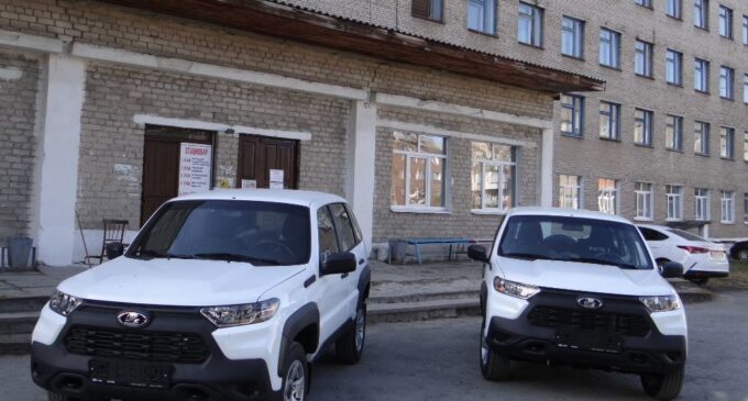 Более 50 новых автомобилей получили медицинские учреждения Свердловской области