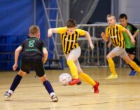 Ленинградские школьники вступают в борьбу за главный футбольный трофей