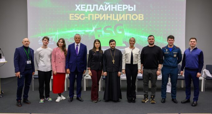 Участник шоу «Титаны» выступил на всероссийском Молодежном форуме